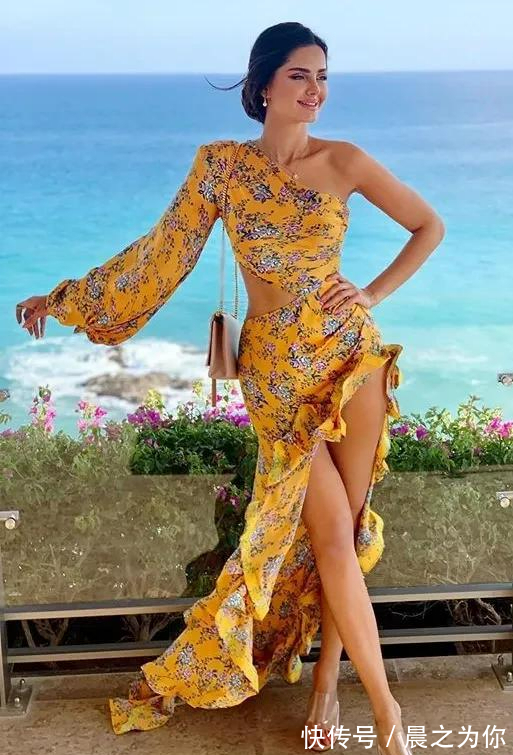 腿部|微胖女模,身材凹凸有致,曲线唯美,坚持几项运动或能帮你塑形