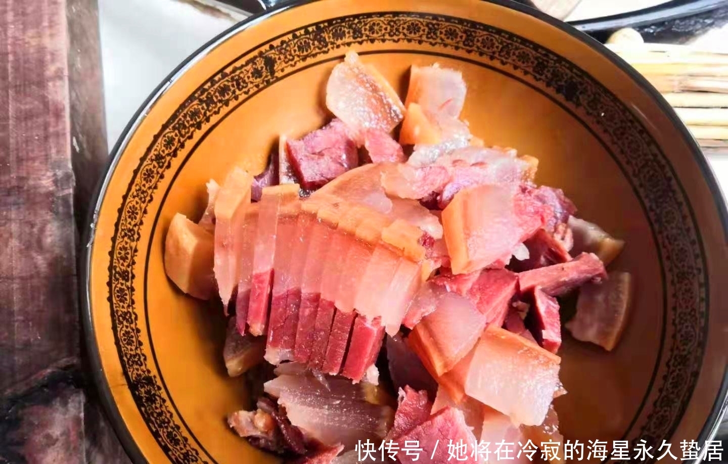 腊肉这么做，好吃又下饭，山区农村人都喜欢这么吃