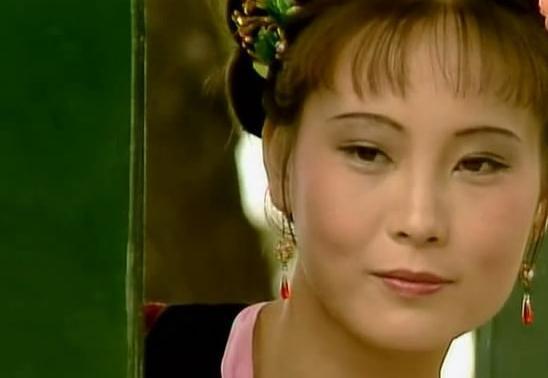 晴雯$红楼梦:小红身上的四种高素质,让她从贾府群芳中脱颖而出