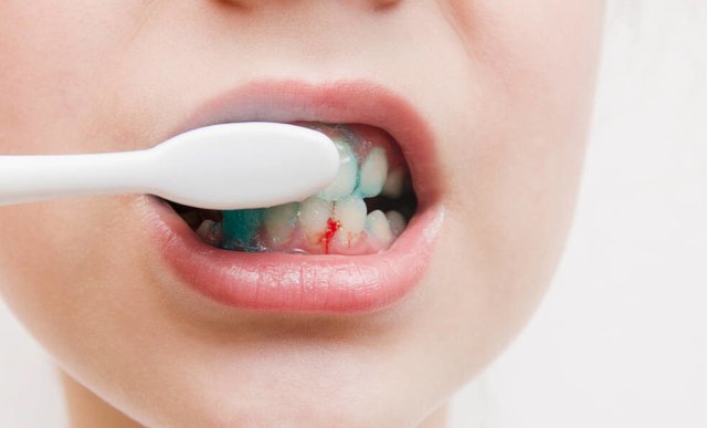  肝病|“晨起”出现这4个迹象，十有八九是肝硬化前兆，一个不占，恭喜