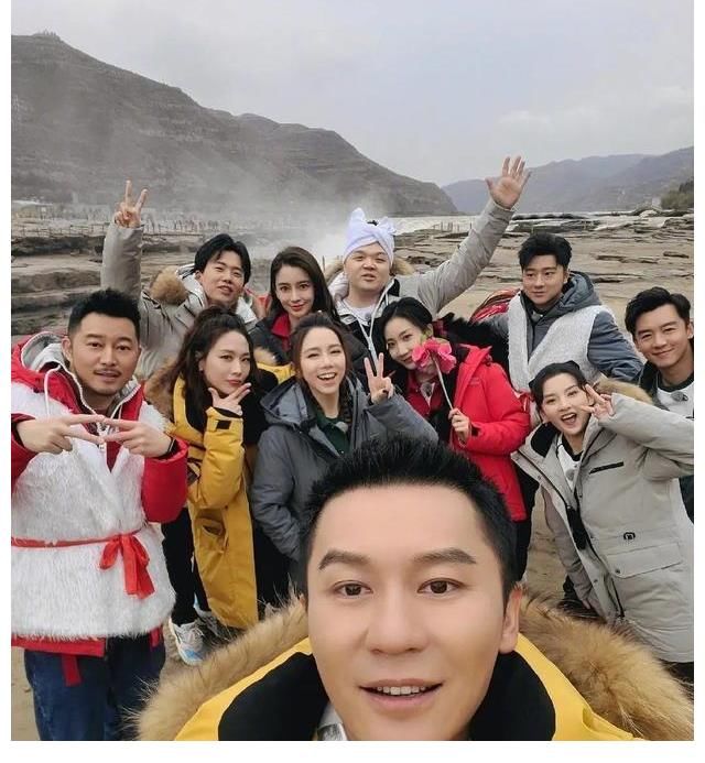 新一季《跑男》海報發布！C位透露出隊長人選，網友：快換個人吧