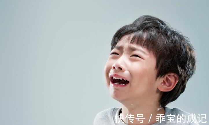 孩子|7岁女儿生病发烧,边哭边念叨着“洗衣机”,妈妈打开后“崩溃”