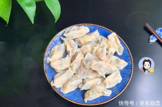  儿子最馋这馅的饺子，不加一块肉，却比肉馅还香，鲜美多汁不油腻！