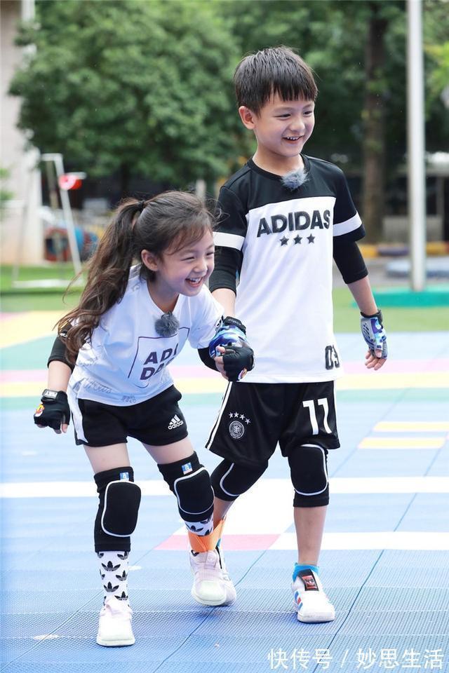 哥哥|男孩想要个妹妹,妈妈一口气生下两个妹妹,男孩:还能退货吗?