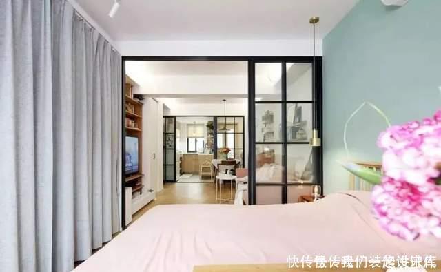 实木|46㎡小公寓：玻璃隔断通透明亮，衣帽间很迷你，干湿分类真实用！