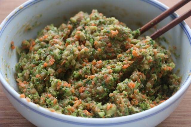 西兰花|西兰花别炒着吃，教你解馋新做法，颜值高吃不胖，三天两头就想吃