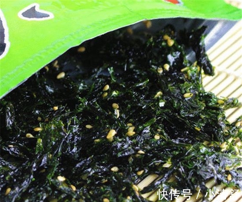 搅拌均匀|孩子经常吃的零食，和鸡蛋一起炒，香味独特，孩子吃得很开心