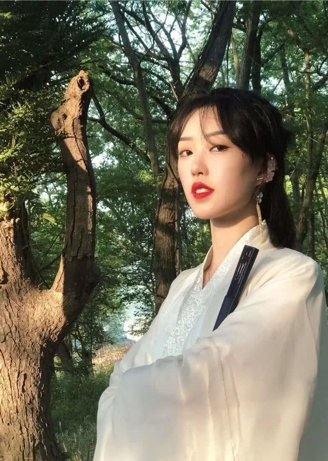 单眼皮|“单眼皮的女生颜值有多高?!”啊啊啊 看完毫无抵抗力