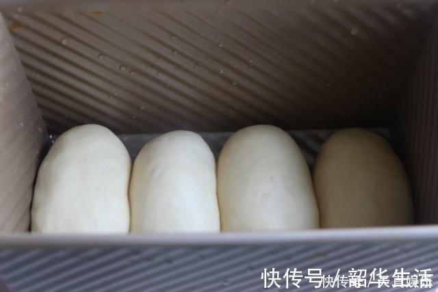 极简版苹果派教程，面粉包苹果烤一烤，香软又易消化