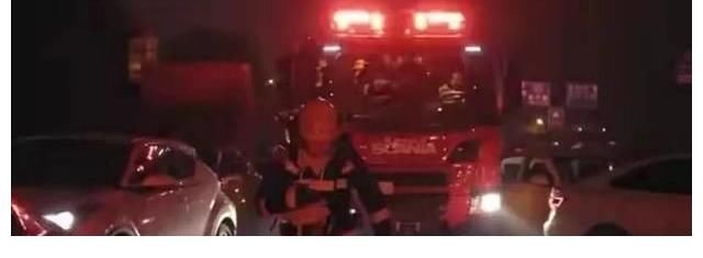 消防员救火后真实写照，湖南卫视《勇往直前的我们》首期“燃”炸