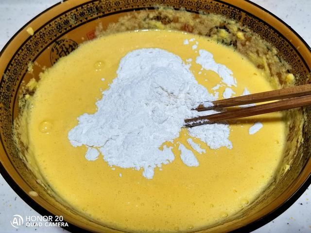 发糕|鲜玉米新吃法，蓬松喧软，比蛋糕还好吃，做法简单零失败