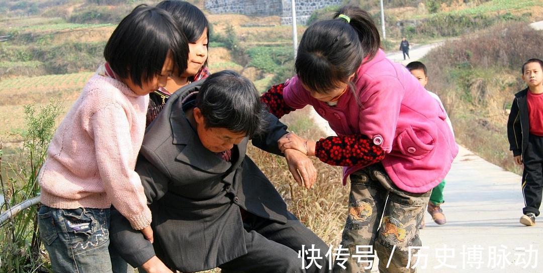 孩子|哈佛大学75年跟踪研究:怎么让孩子更幸福?拥有一项能力就够了