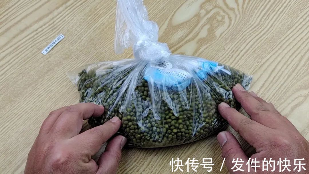 家里有绿豆的要留意，绿豆也有保质期，我也是刚知道，看完记心上