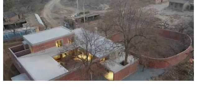 132萬改造廁所？東方衛(wèi)視被扯下遮羞布，王小騫點評大快人心！