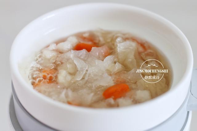 养生杯|抓住两点,煮银耳羹会快速出胶,黏稠光滑补胶原,女人养颜必备