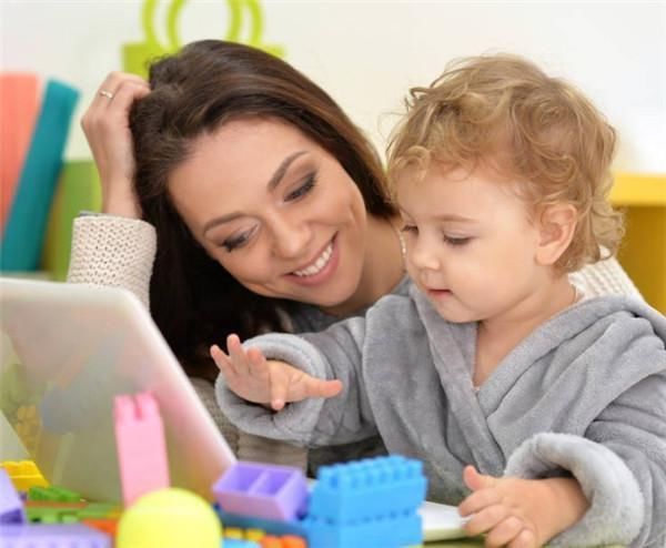 宝宝|宝宝幼儿园拉肚子,老师帮忙处理扔掉脏内裤,宝妈却要求赔偿万元