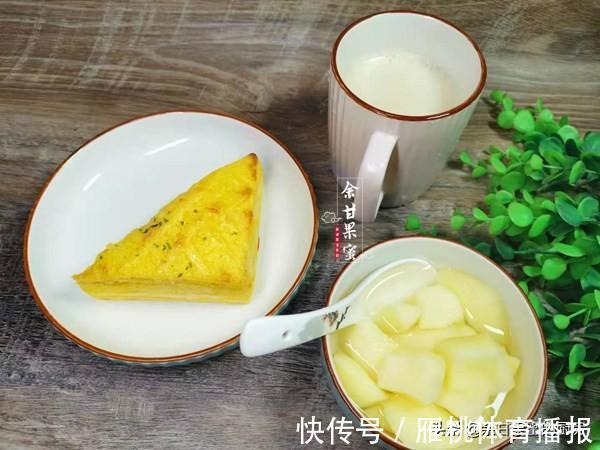 胡萝卜鸡肉饼|七天学生早餐，面包和烙饼，饭团小吃换着做，每天不重样