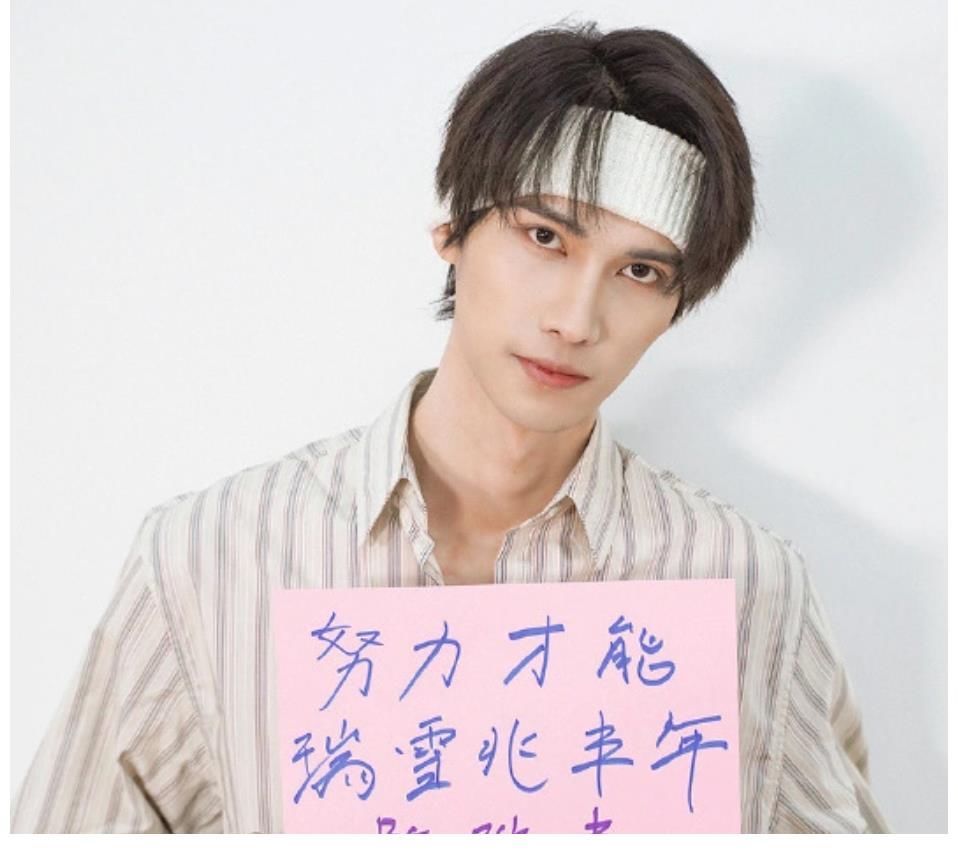 周扬青|周扬青换新约会嘉宾，孟子义提前结束，恋爱综艺的结局早就写好了