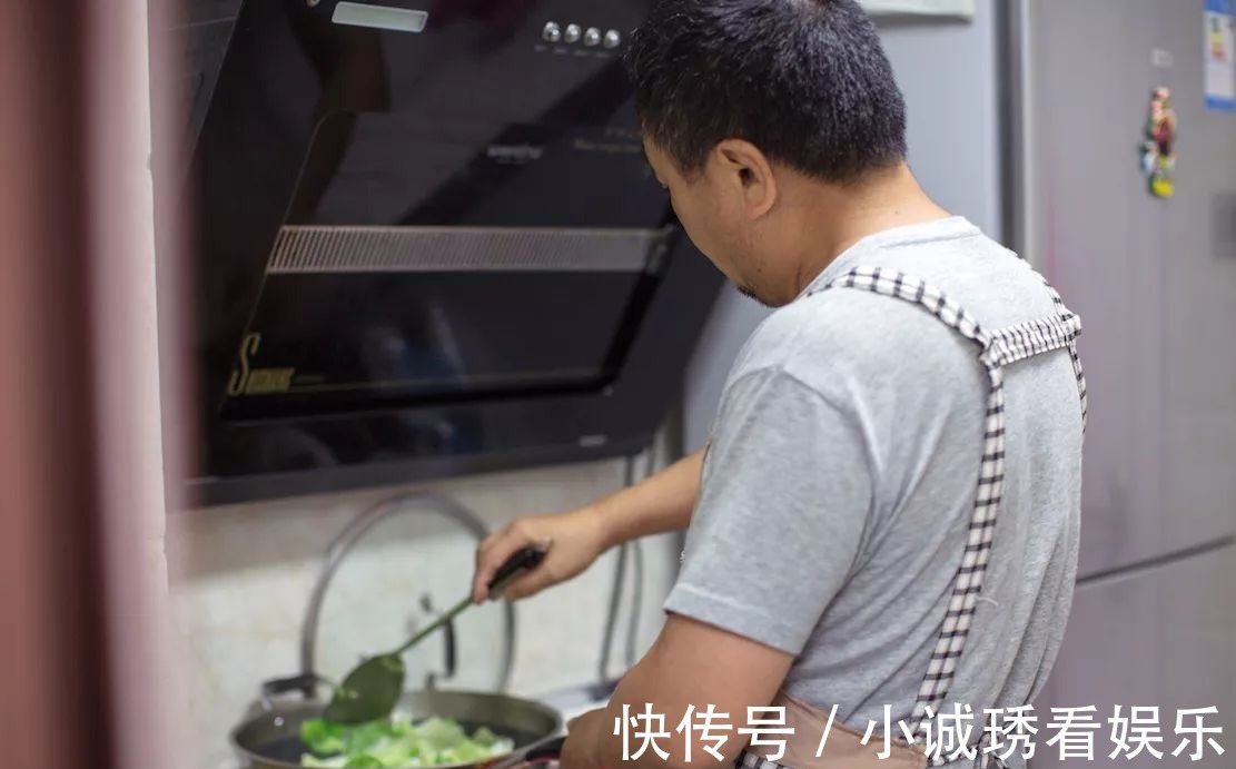 一个月|丈夫一个月的陪产假，在家做了一个月“月子餐”，婆婆都自愧不如