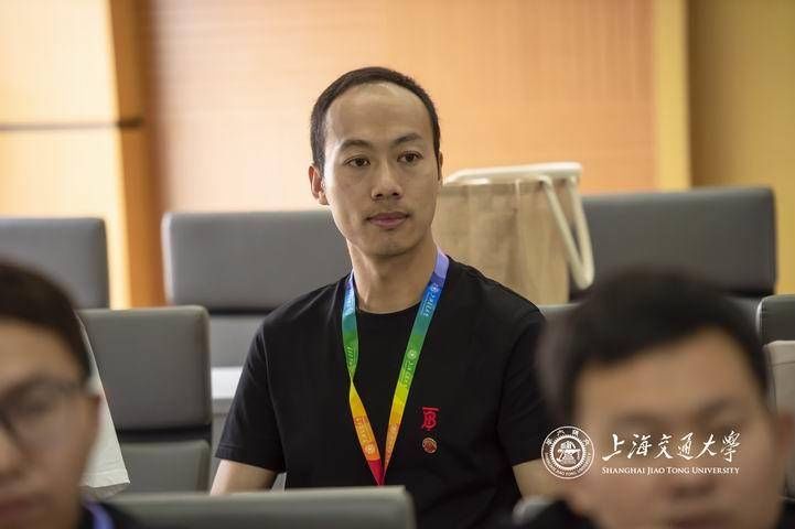美业人 我的打工人朋友丨苦练技艺、热心公益，美发师张省才