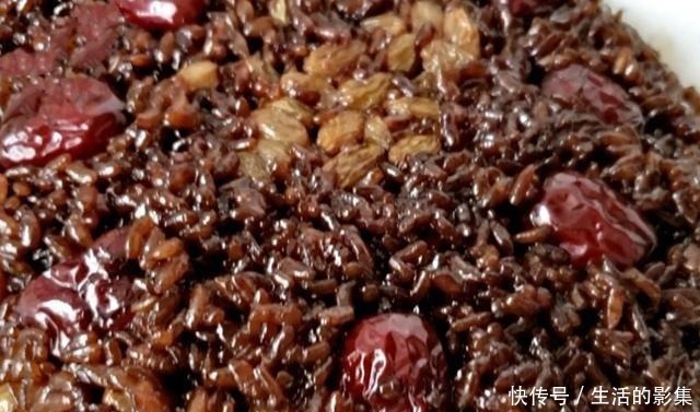 再铺上|糯米别再包粽子了,教你新吃法,上锅一蒸,香味浓郁,软糯又好吃