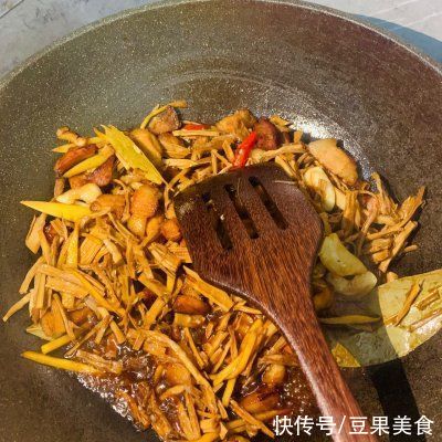 肥肉|外婆的味道：笋干炖肉