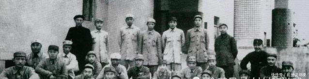 政委|他是参谋出身的政委,后任军长几个月不过瘾,解放后转入海军任职