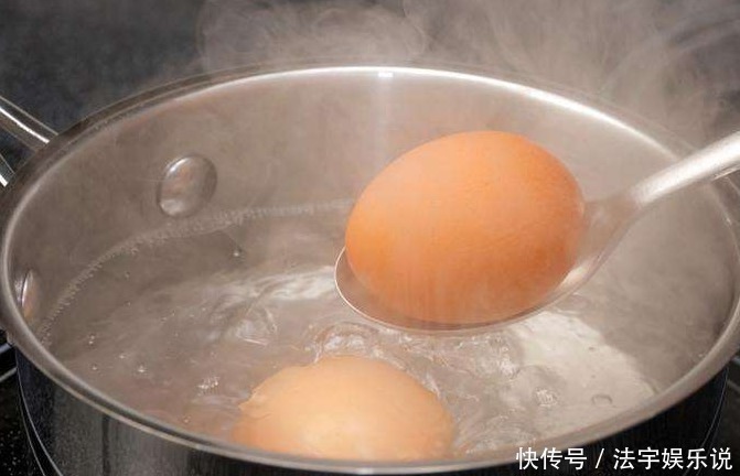 卵球蛋白|早上吃鸡蛋，全家都“完蛋”，吃鸡蛋的4个禁忌，不容忽视！