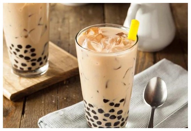 别再花冤枉钱买奶茶了！手把手教你自己做，美味解渴还省钱