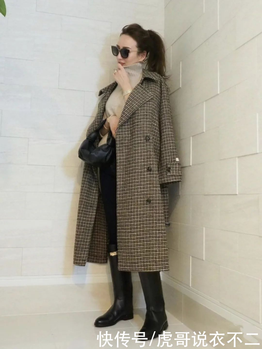 日本人气辣妈穿啥火啥,最爱的还是小脚裤,多种搭法实用又显瘦