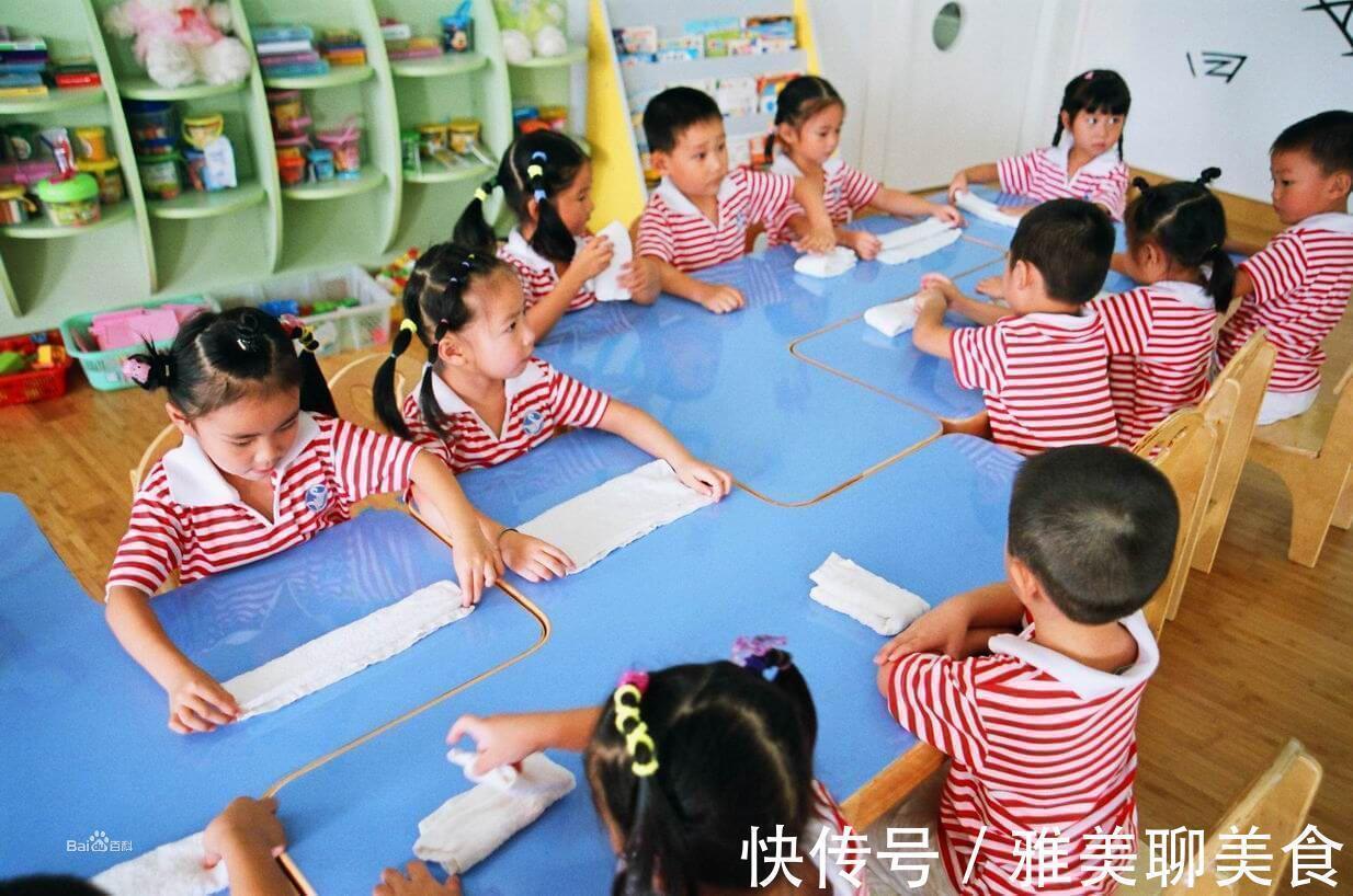 树苗|幼儿园超前教育的危害,孩子上二年级才真正爆发,能晚一年晚一年