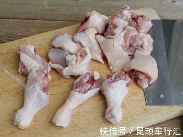香菇|小鸡炖蘑菇，记住“一泡二煸三多放四不用”，因地制宜选蘑菇