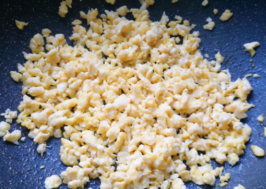 被称“春天第一鲜”,入馅包饺子,寓意新年发大财,错过可惜了