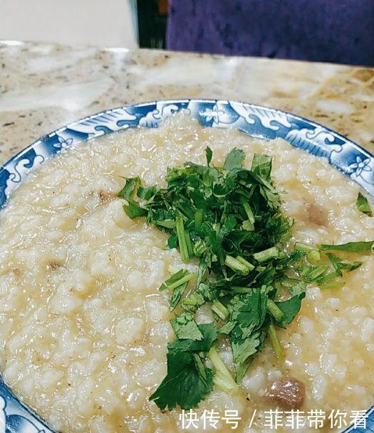 骨头|甘肃岷县的硬核早餐,一顿40元起,肉按块不按斤价格全看老板心情