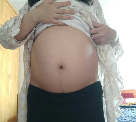 暗示|“孕32周，肚子紧紧地怎么办”孕期肚子紧暗示说明