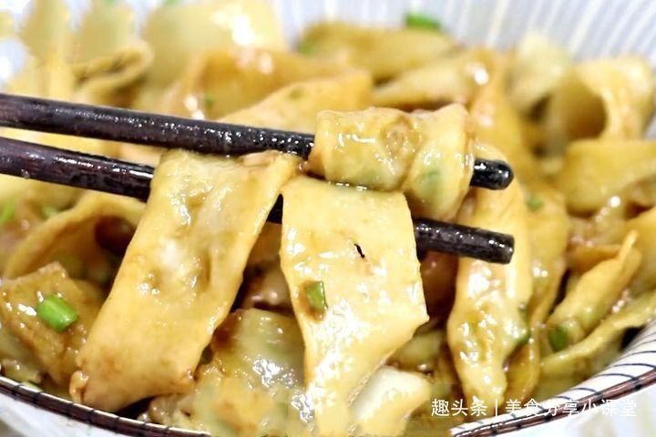 好吃|立秋后，此面食要多吃，5块钱做一锅，劲道爽滑，比牛肉面还好吃