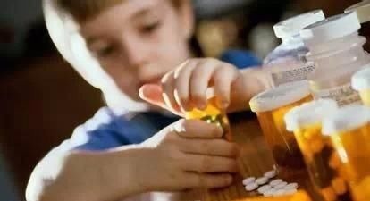 乳制品|孩子经常吃这些东西,会导致儿童“早熟”,父母不要再给孩子吃了