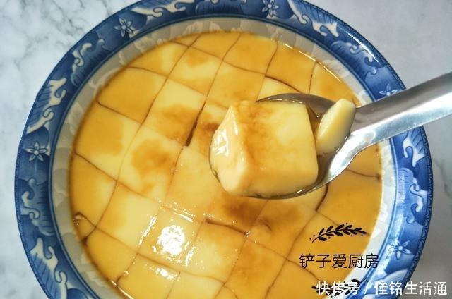 冷水|蒸鸡蛋羹,冷水下锅还是热水下锅教你详细做法,鸡蛋嫩滑如布丁