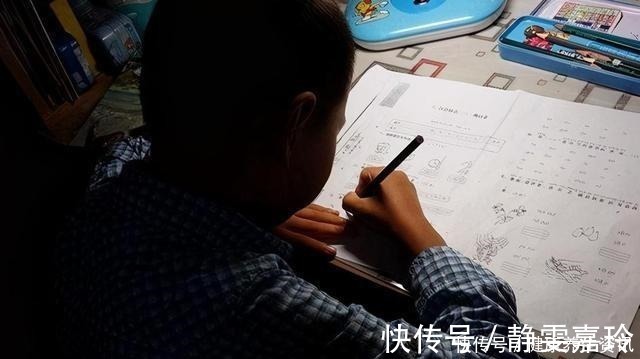 作业|孩子被罚抄“22页”,熬夜到凌晨,第2天父亲做了一个大胆决定!