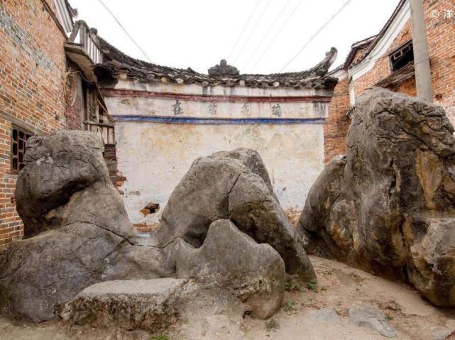 藏在大山中的村落，距今已1000多年，百岁老人随处可见