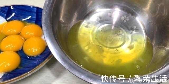 电饭锅做蛋糕原来这么简单，不回缩不塌陷，松软细腻，比买的好吃