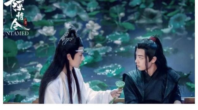 咖啡|肖战代言隅田川咖啡，王一博参演《这就是街舞》，90后艺人在努力