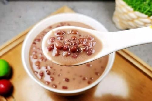 早餐|天热喝奶茶不如喝它，早餐一碗养生粥，健脾养胃，天热也精神十足