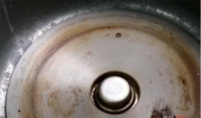 餐巾纸|电饭锅内部铺一张纸,想不到这么厉害,大多人都不懂,早学早受益