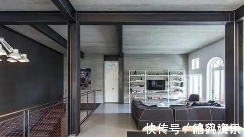 复式楼|晒晒复式楼,不豪华、不上心却走红网络,这个家凭什么如此吸引人