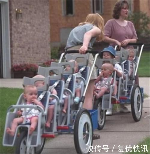 多胞胎|全球首例七胞胎,每天喝42瓶奶粉,换52块尿布,23年后都过得怎样