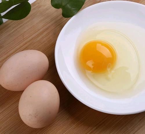 鸡蛋|每天吃一个鸡蛋，对肝脏会有什么影响？肝不好的人，不妨早做了解