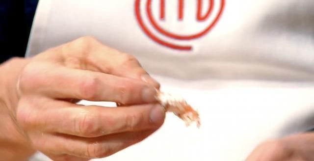 米其林|米其林大厨戈登拉姆齐，完美无痛拆龙虾肉，只需7步骤轻松上手