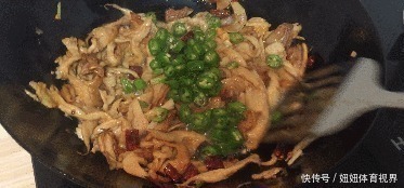 常吃|它的营养是猪肉的十倍，物美价廉，常吃少病，可惜很多人不喜欢！