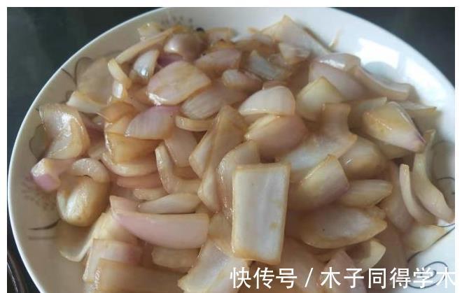 凉拌黄瓜|为了老人孩子早餐能吃好,宝妈每天6点起床,荤素搭配营养美味